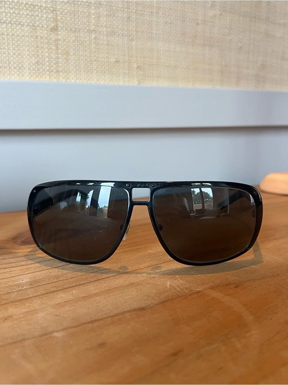 D&G Black and Gold Aviator Sunglasses Accent